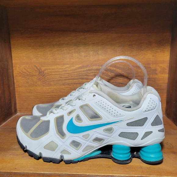 Nike Shox Turbo Althelic Sneaker 6Y - Picture 5 of 7